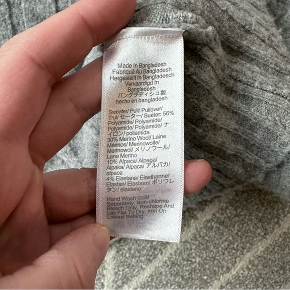 J. Crew Light Gray Oversized Boxy Merino Alpaca Blend Mock Neck Sweater - Picture 2 of 3